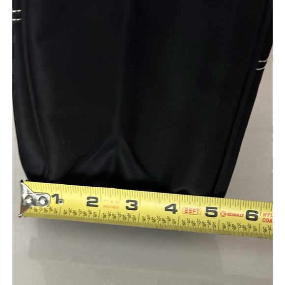 Dooney and Bourke Small Black Nylon Wayfarer Purse Shoulder Bag Leather Trim - Picture 6 of 9